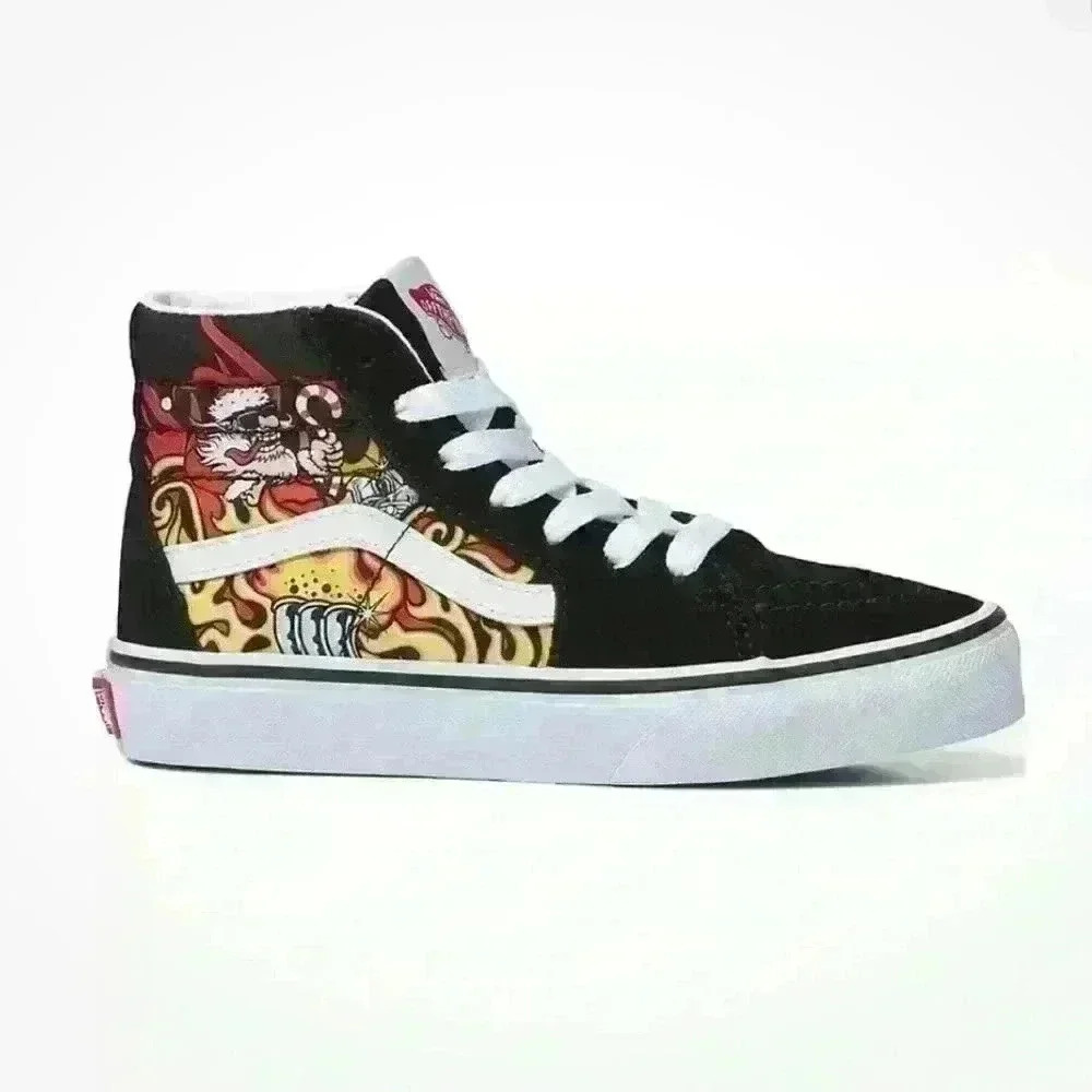 NWT Vans Sk8-Hi Santa Flame Christmas Skateboarding Shoe Women’s 8, Men’s 6.5